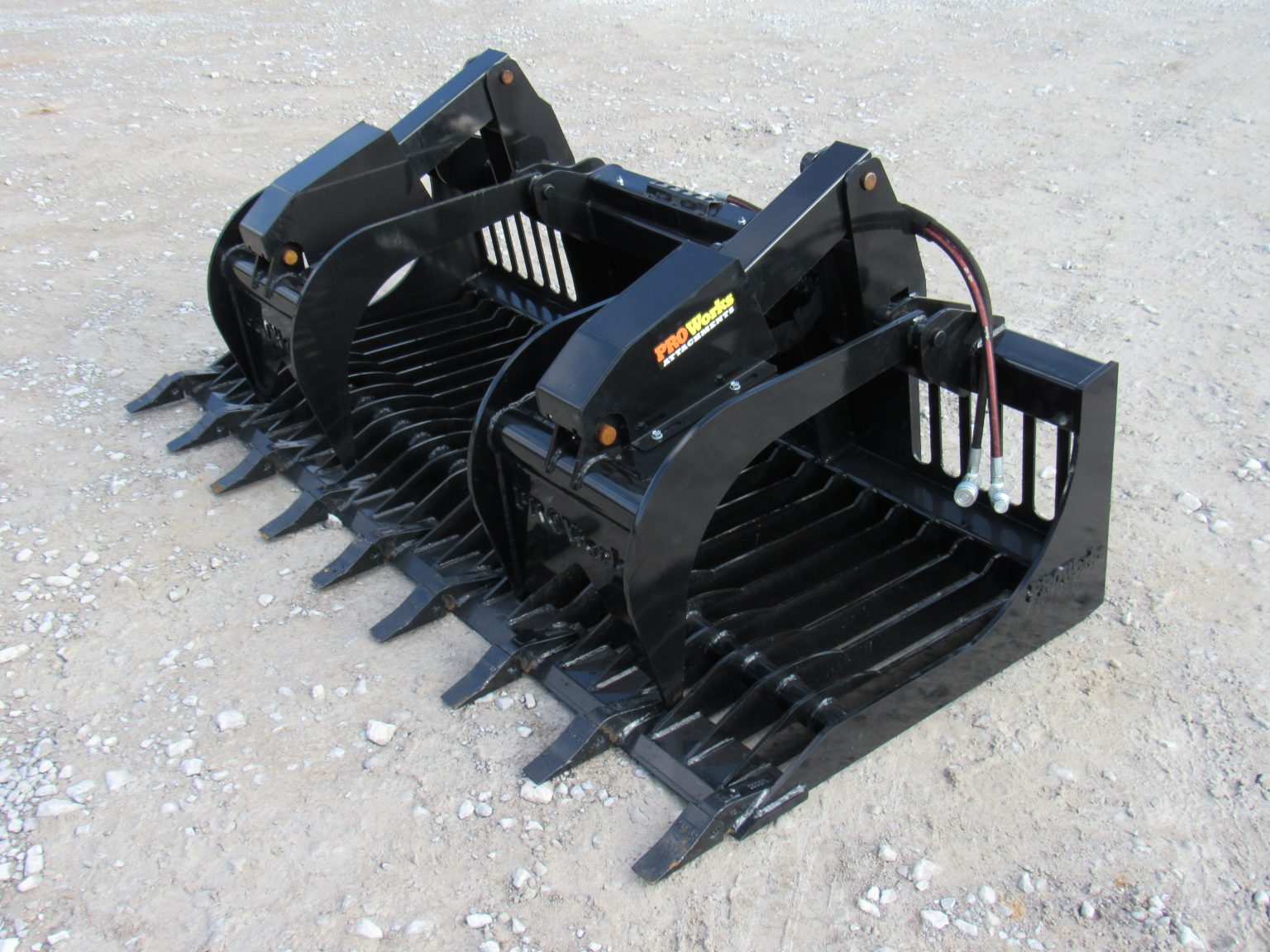 84″ Severe Duty Rock Bucket Grapple with Teeth Fits Skid Steer Quick