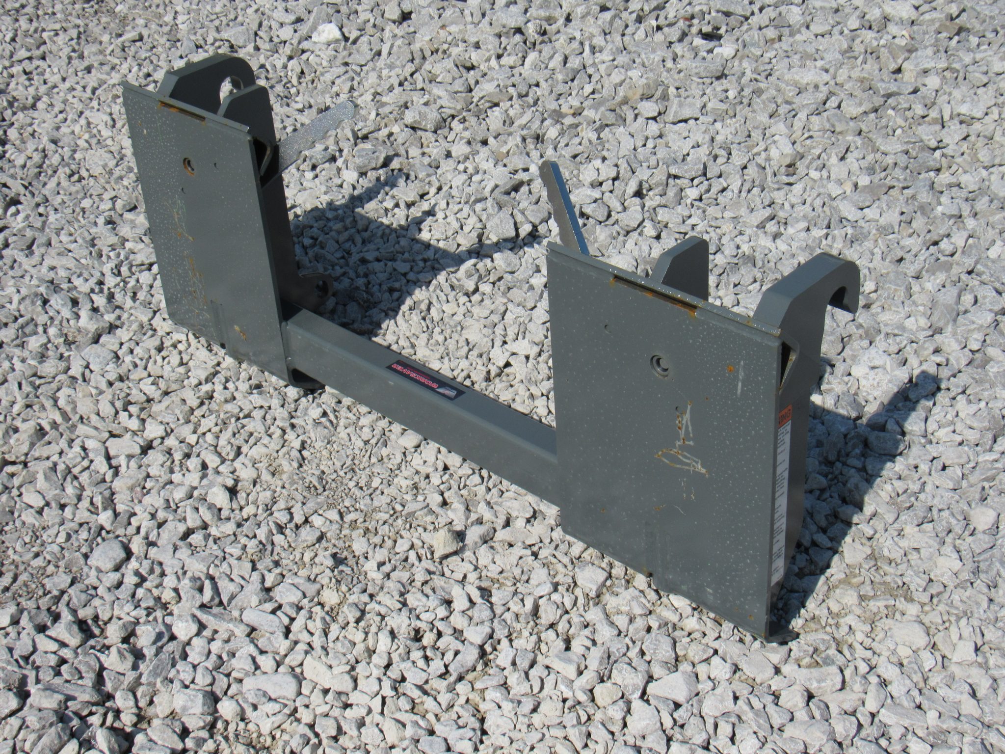 Euro Global Quickie Tractor Loader to Skid Steer Quick Attach Adapter ...