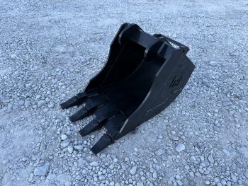 PRO Works EX93 18" Mini Excavator Bucket with Teeth for 6-10,000lb Bobcat X-Change Mini Excavator EX93018