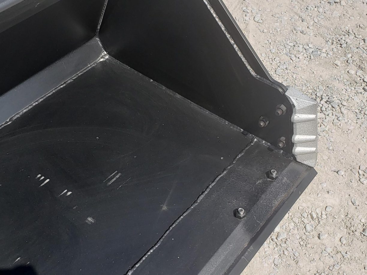 84″ Severe Duty Low Profile Smooth Bucket with Bolt on Edge and Side ...